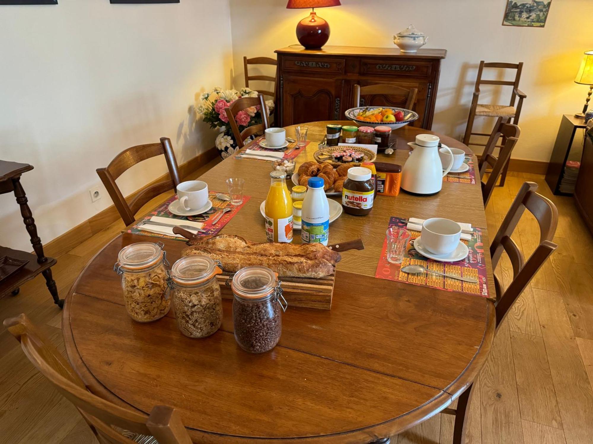 Les Crepinieres Bed & Breakfast Chartres Dış mekan fotoğraf